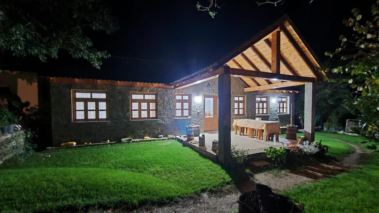 Bujtina Peshtan Guesthouse&Camping Tepelene المظهر الخارجي الصورة