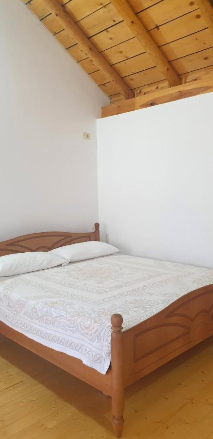 Bujtina Peshtan Guesthouse&Camping Tepelene المظهر الخارجي الصورة